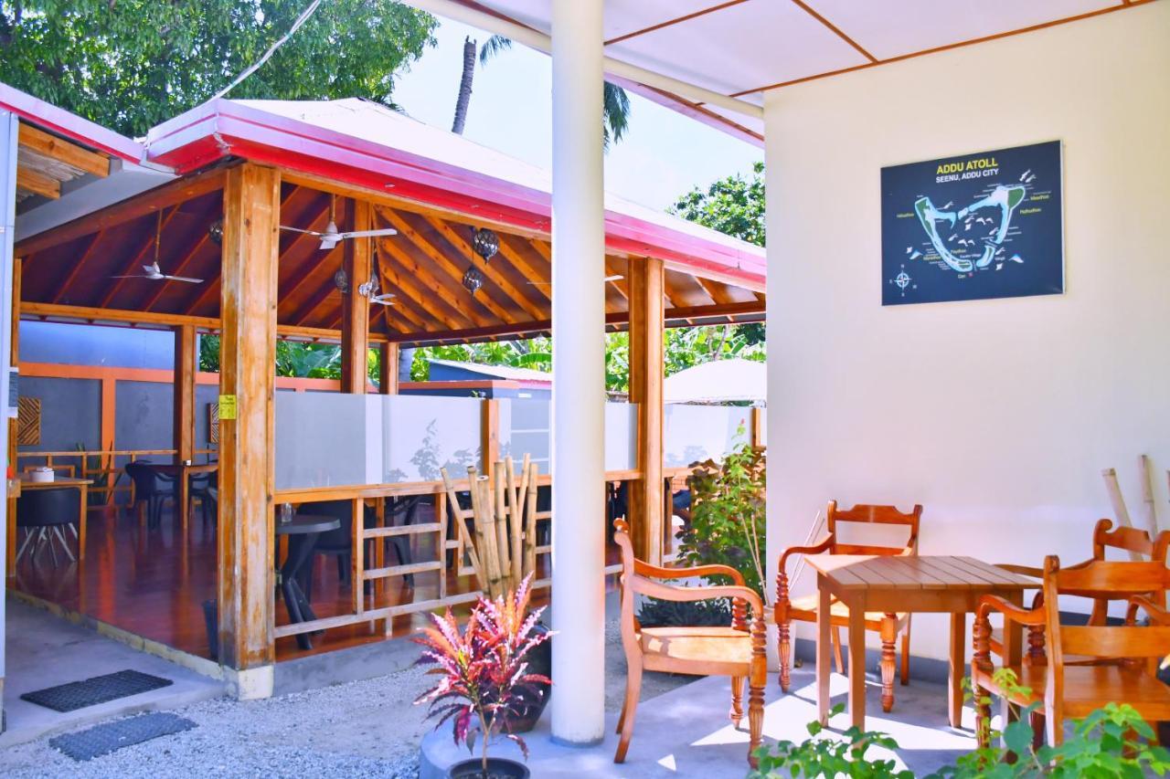 Charming Holiday Lodge- Addu Atoll Meedhoo, Maldives Экстерьер фото