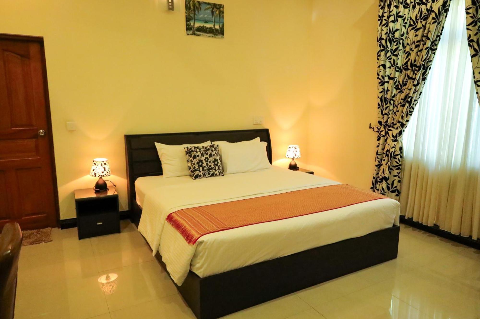 Charming Holiday Lodge- Addu Atoll Meedhoo, Maldives Экстерьер фото