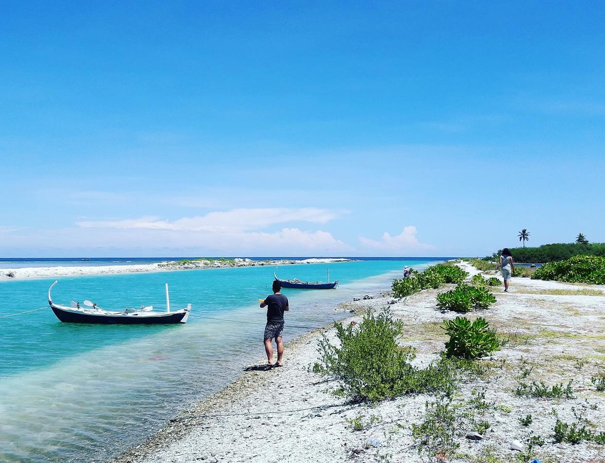 Charming Holiday Lodge- Addu Atoll Meedhoo, Maldives Экстерьер фото