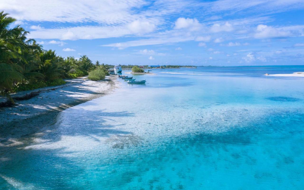 Charming Holiday Lodge- Addu Atoll Meedhoo, Maldives Экстерьер фото